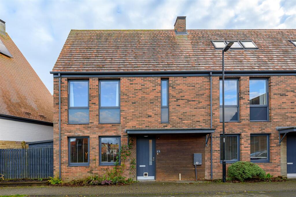 Main image of property: Lotherington Mews, Derwenthorpe, York YO10 3TZ