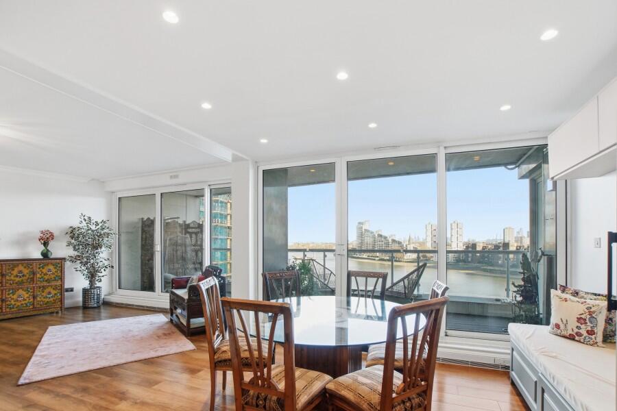 3 bedroom flat for rent