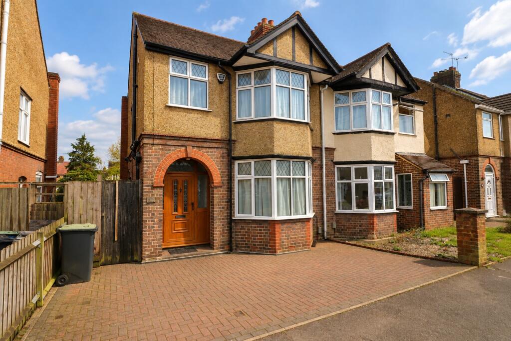 Main image of property: Durham Road, Luton, Bedfordshire, LU2 0RD