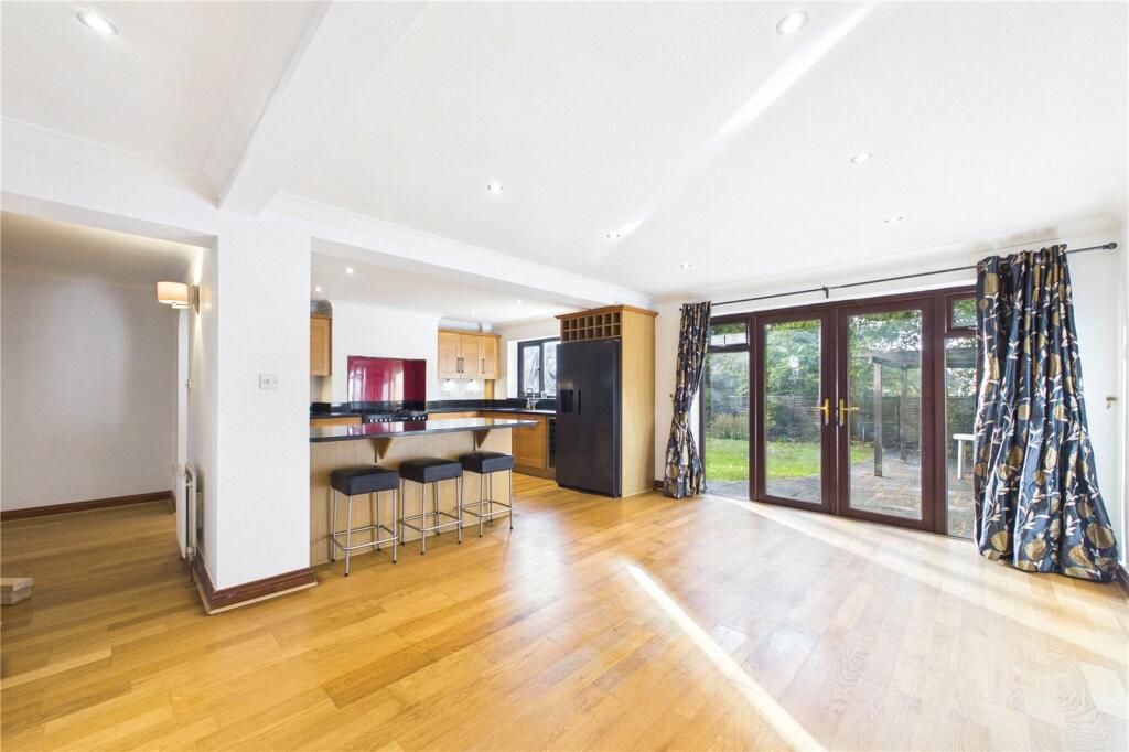 House in Reading - View 4