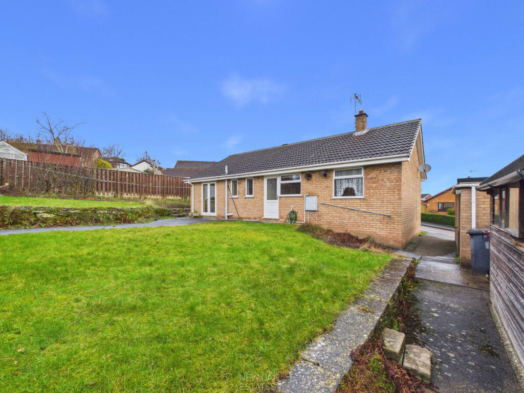 Main image of property: Meadowside Close, Wingerworth, S42