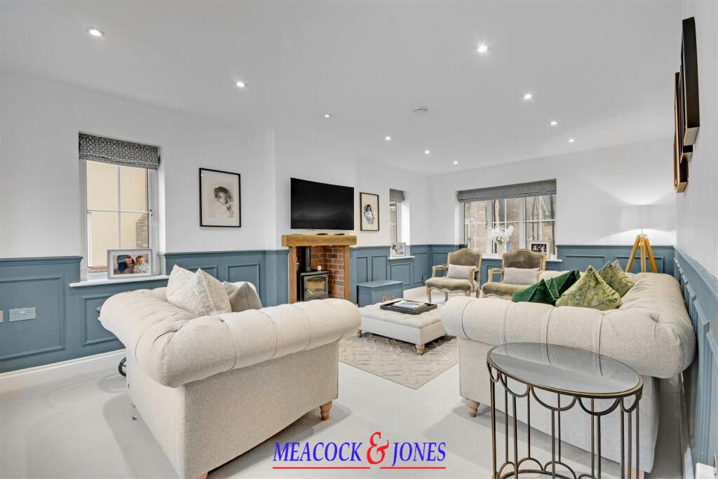 Outings Lane, Doddinghurst, Brentwood photo 3