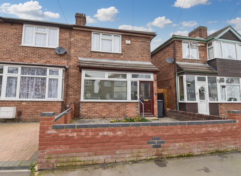 Main image of property: Oak Road, Bedford, MK42