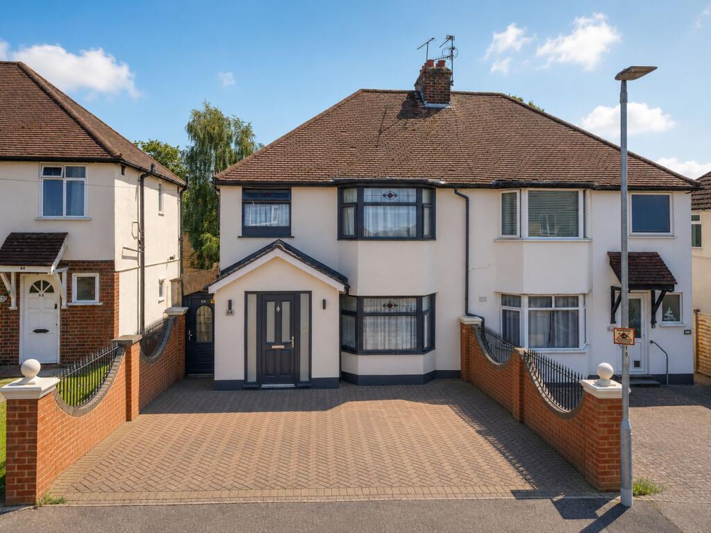 Main image of property: Deaconsfield Road, Hemel Hempstead, HP3