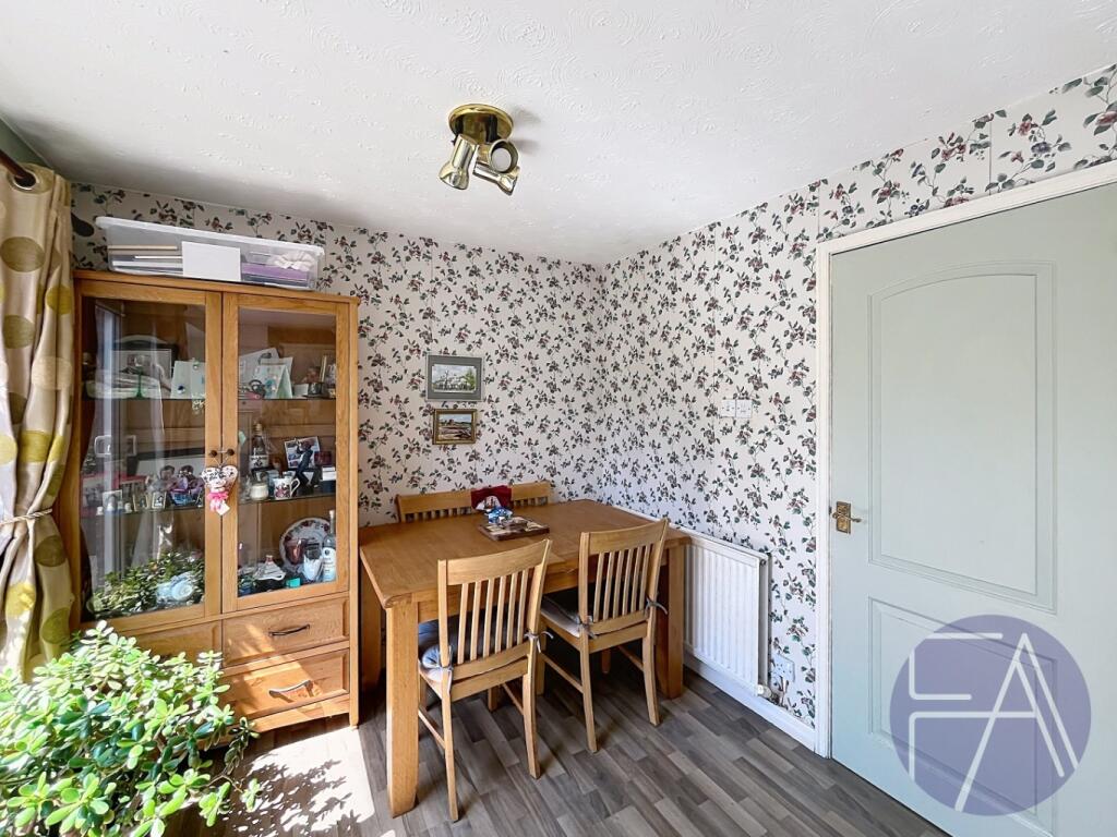 House in Sefton, Liverpool City Region - More