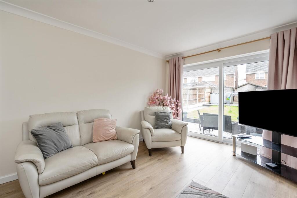 House in Solihull, Ulverley Green - View 3