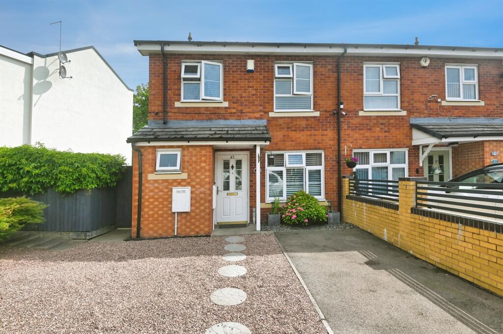 Main image of property: Berrowside Road, Shard End, Birmingham