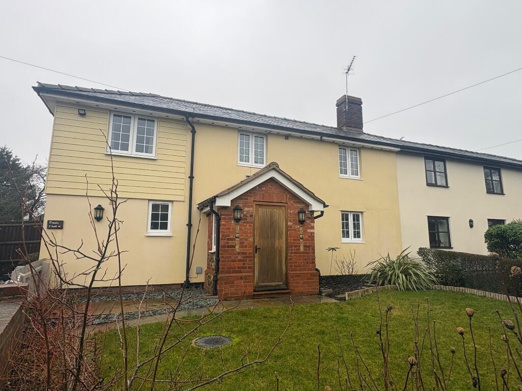 Main image of property: Graces CB9