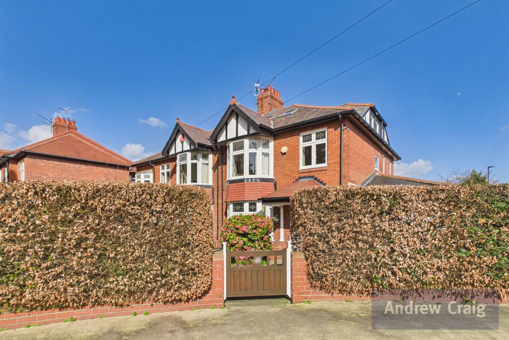 Main image of property: Moor Road North, Gosforth
