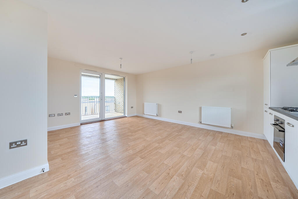 Apartment in South Cambridgeshire, South Trumpington - View 4