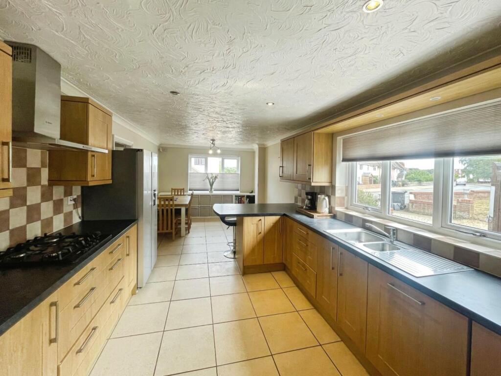 House in Ipswich - View 5