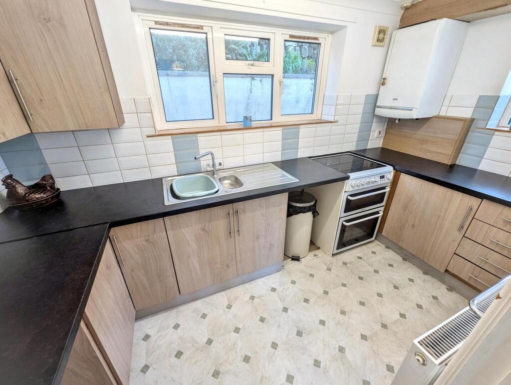 Millbridge Road, Minehead photo 4