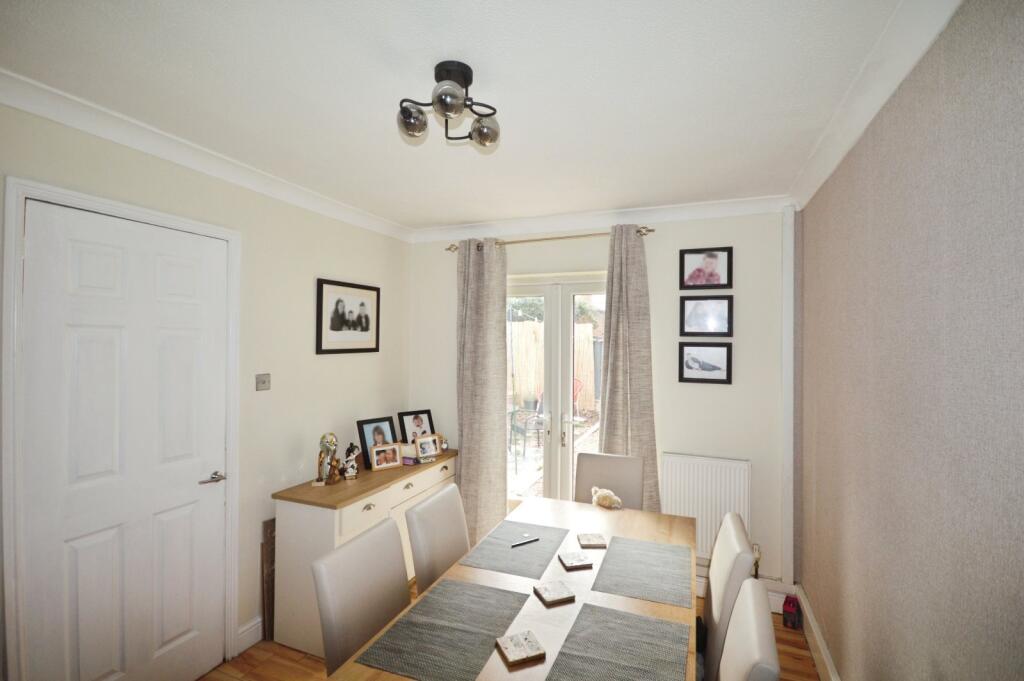 Hassop Road, Staveley, Chesterfield, Derbyshire, S43 - View 5
