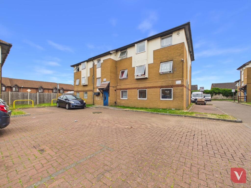 Main image of property: Milliners Way, Luton