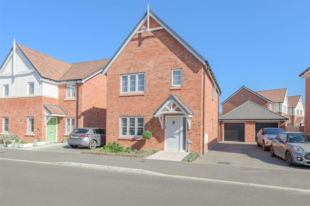 Main image of property: Sedgemere Road, Market Bosworth, CV13