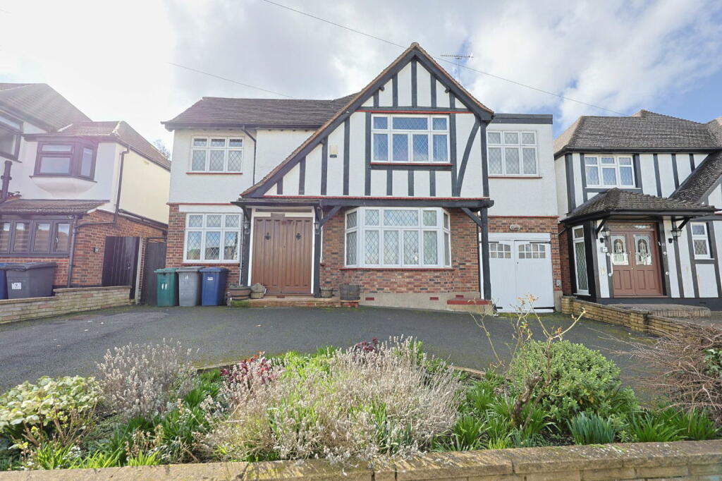 Main image of property: Carlton Close, Edgware, HA8