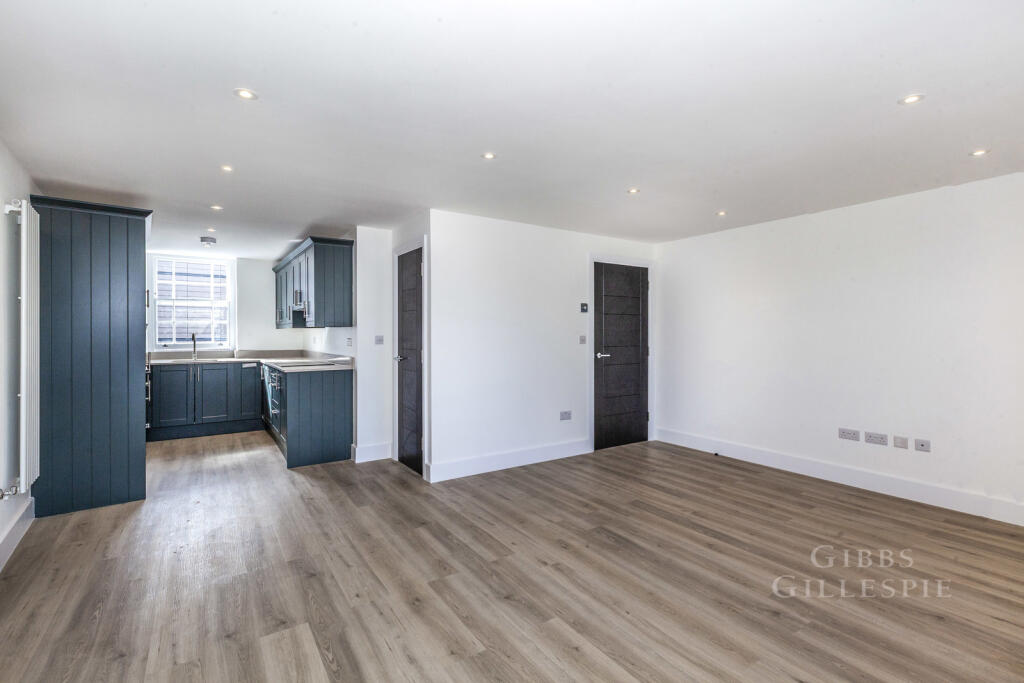 Main image of property: High Street, Uxbridge, UB8