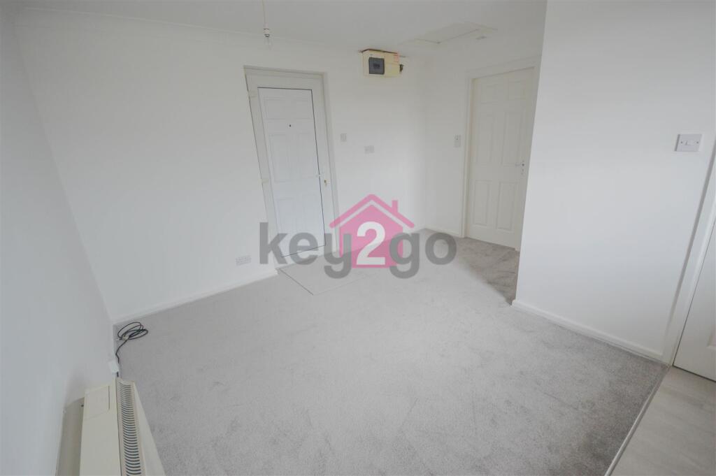 Apartment in Sheffield - View 3
