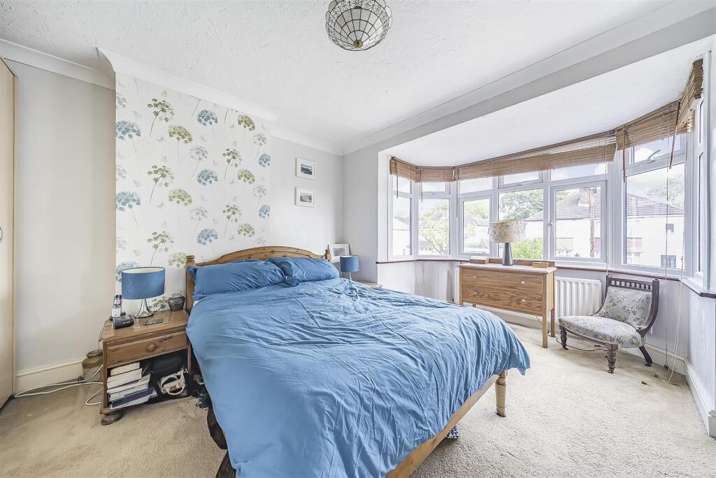 House in London - View 5