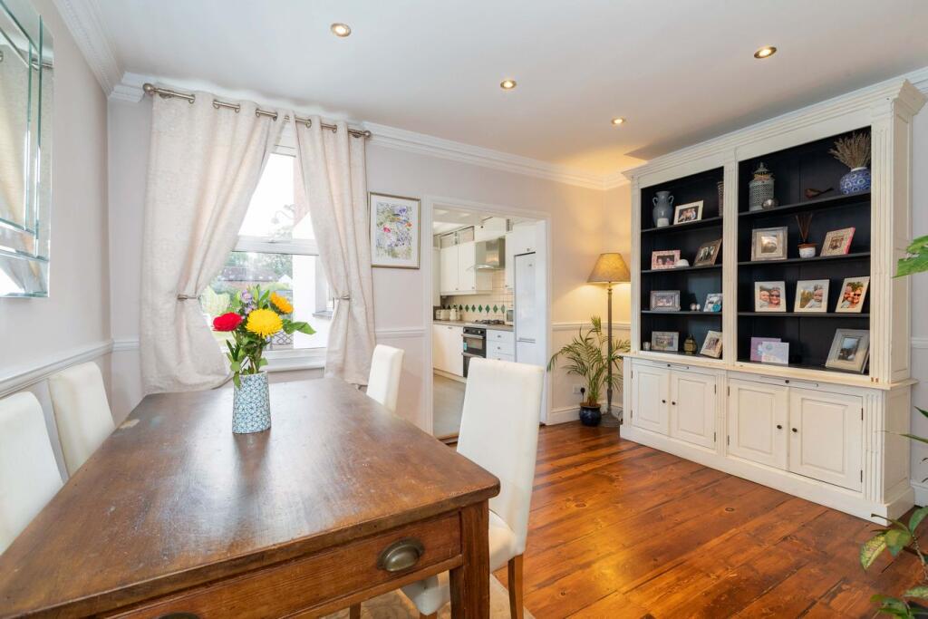 House in Slough, Windsor and Maidenhead - View 3
