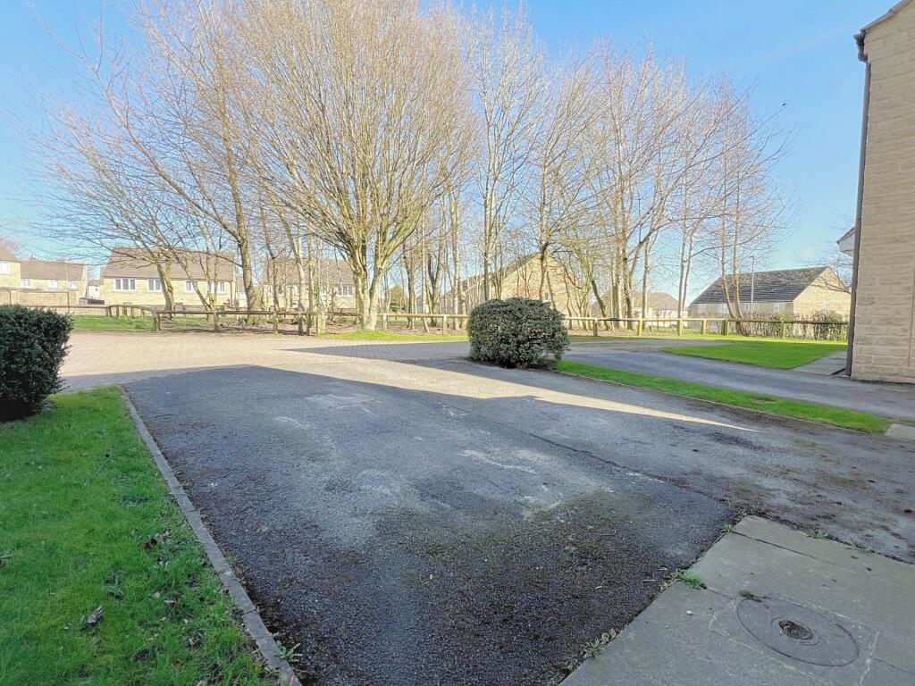 Additional image 33 of Redshank Close, Westwood Park, Bradford, BD6