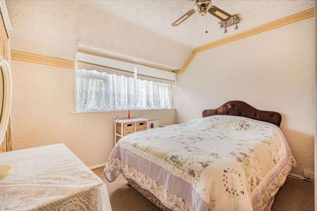 House in Guildford, Onslow Village - View 4