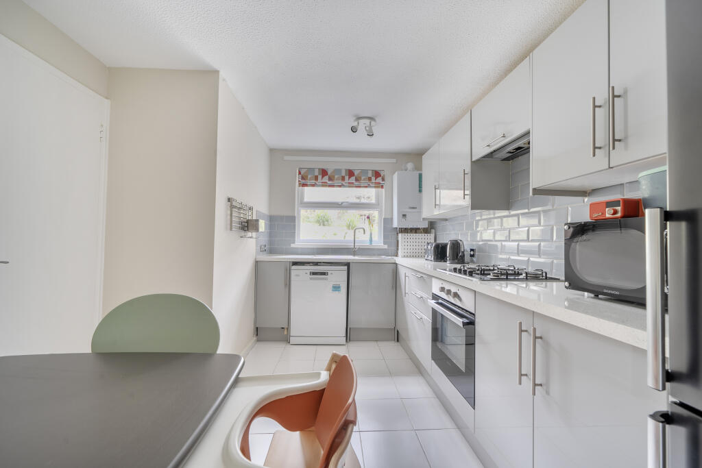 Main image of property: Mount View Road, London, N4