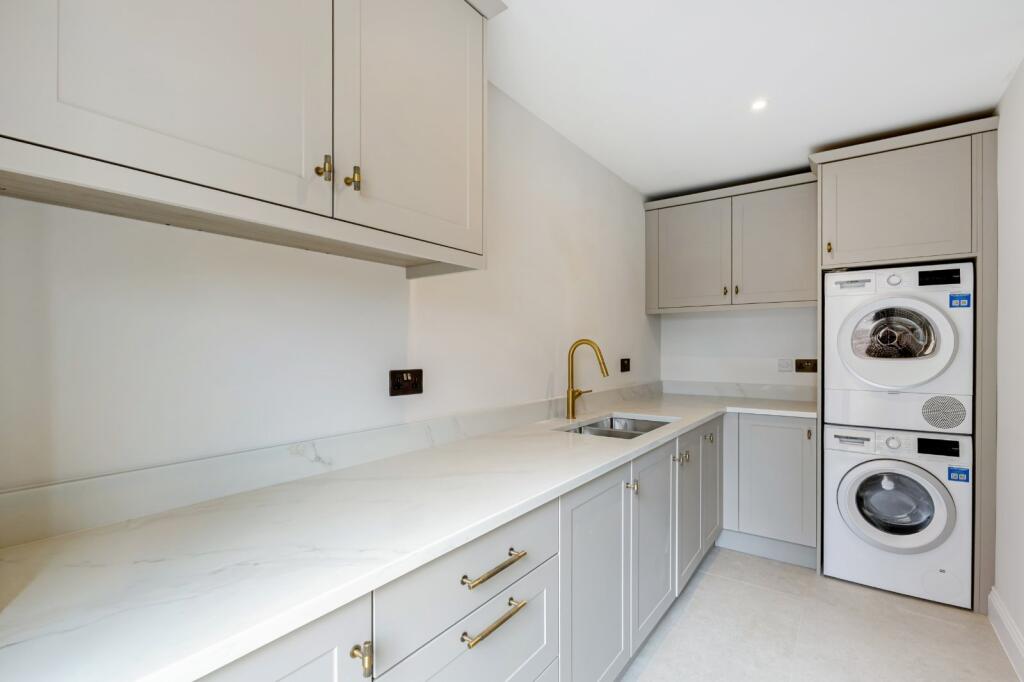 House in South Oxfordshire, Eye and Dunsden - View 5