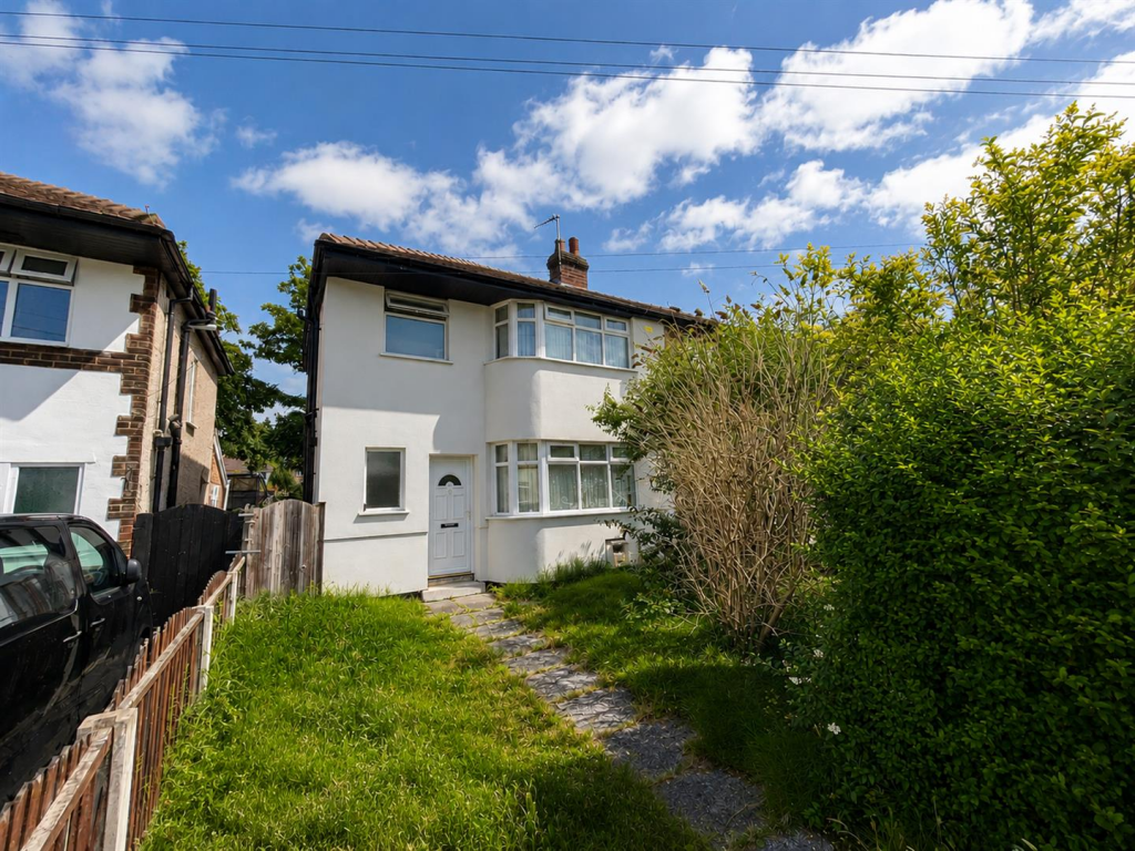 Main image of property: Fairway North, Wirral