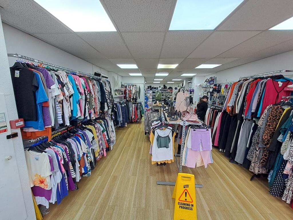 Additional image 7 of 183 High Street, Blackheath, Rowley Regis, B65 0DU