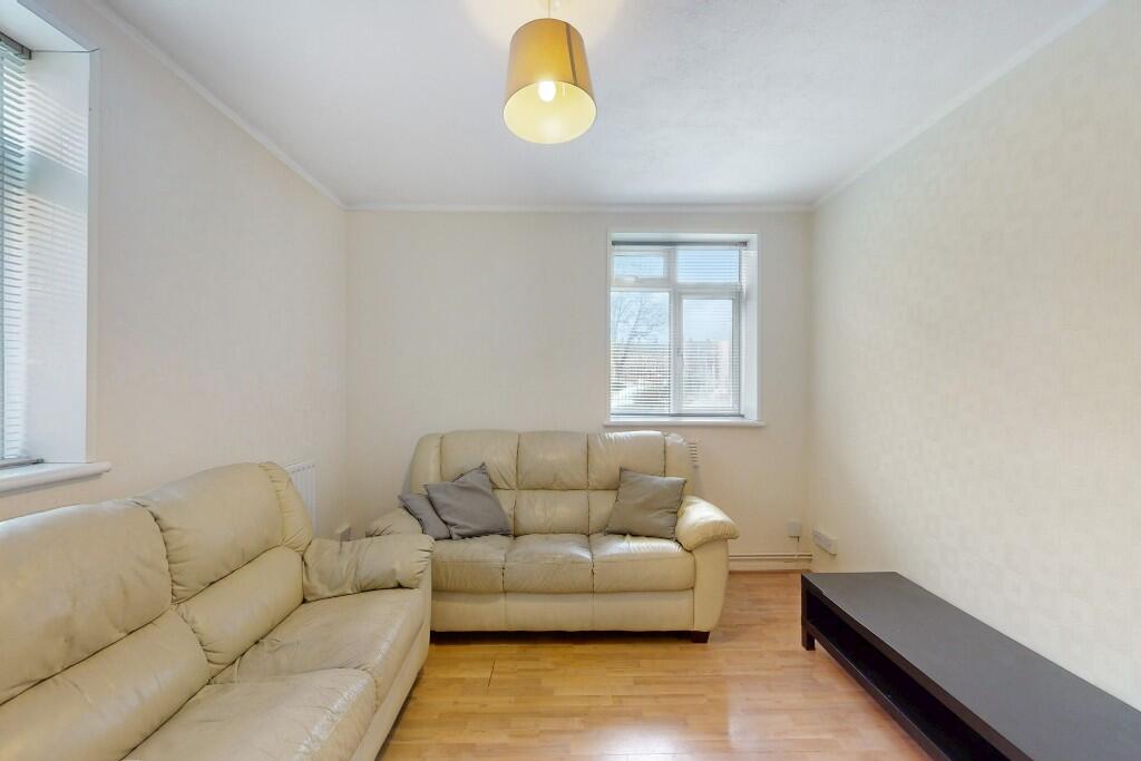 Lansdowne Green, London, SW8 photo 3