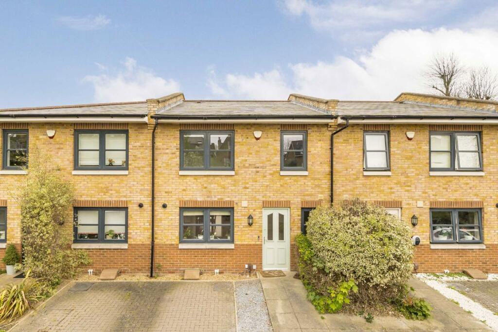 Main image of property: Shears Lane, Streatham