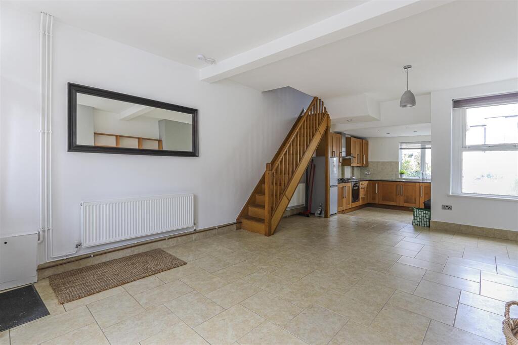 House in Cardiff - View 3