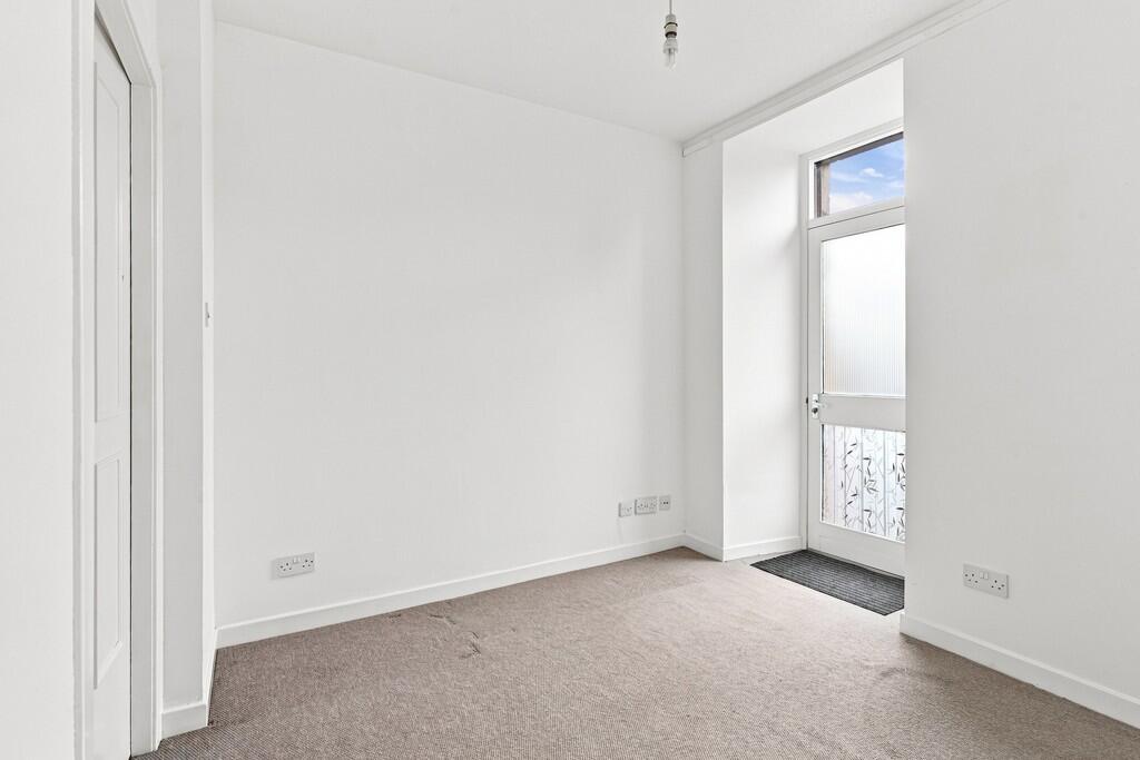 Apartment in Falkirk, Clackmannanshire - View 5