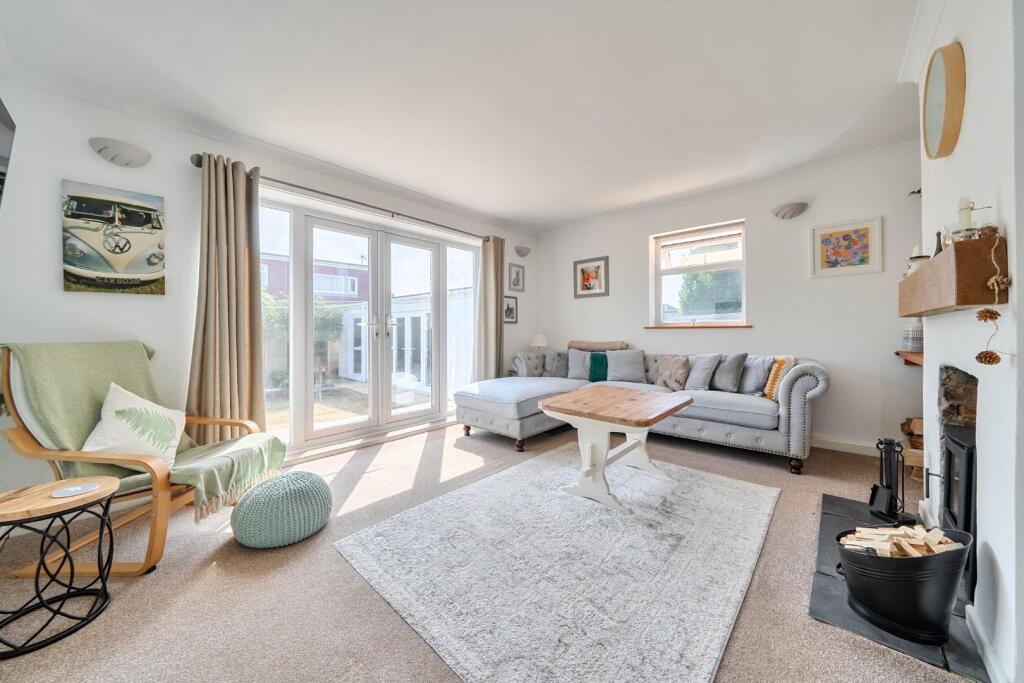 Furze Way, Waterlooville - View 3