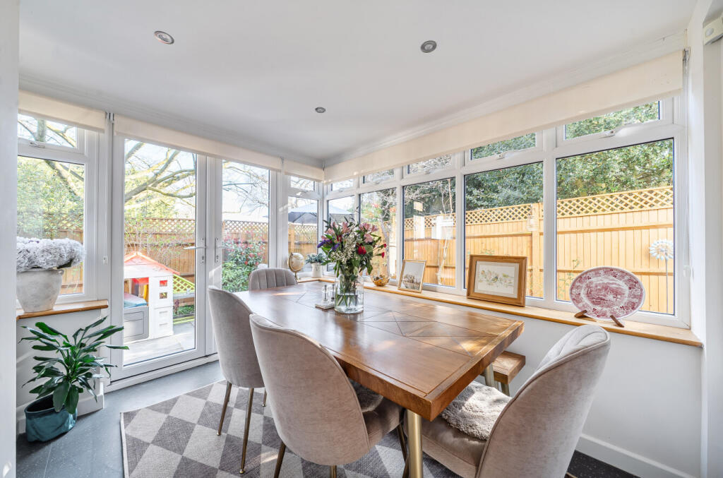 House in London - View 4