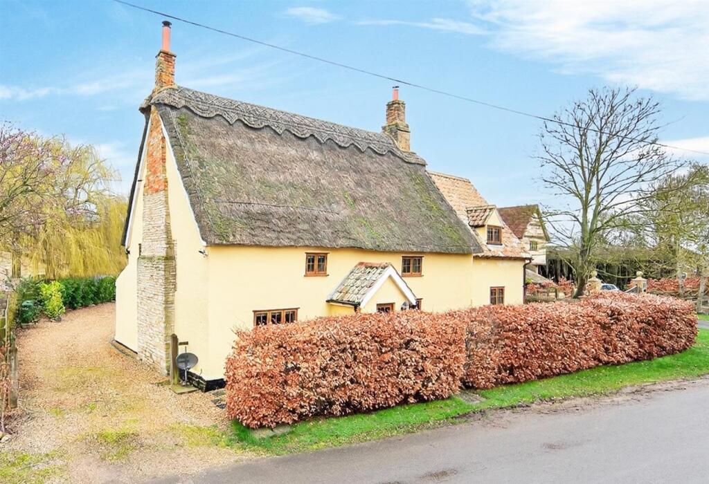 Main image of property: Westward Farm, The Green, Winwick, PE28
