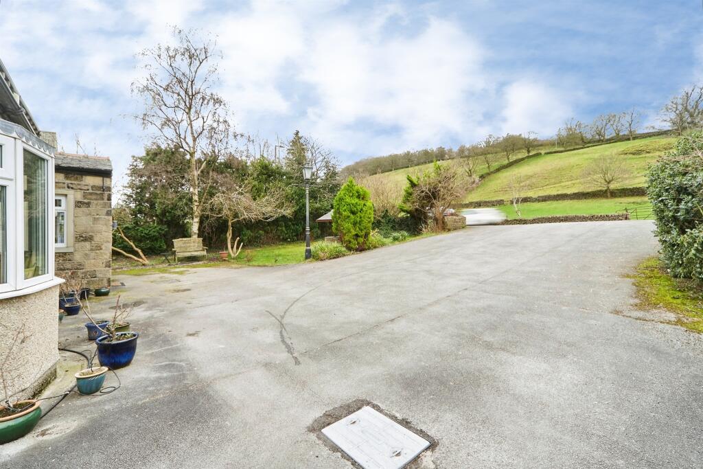 Additional image 2 of Keighley Road, Steeton, Keighley