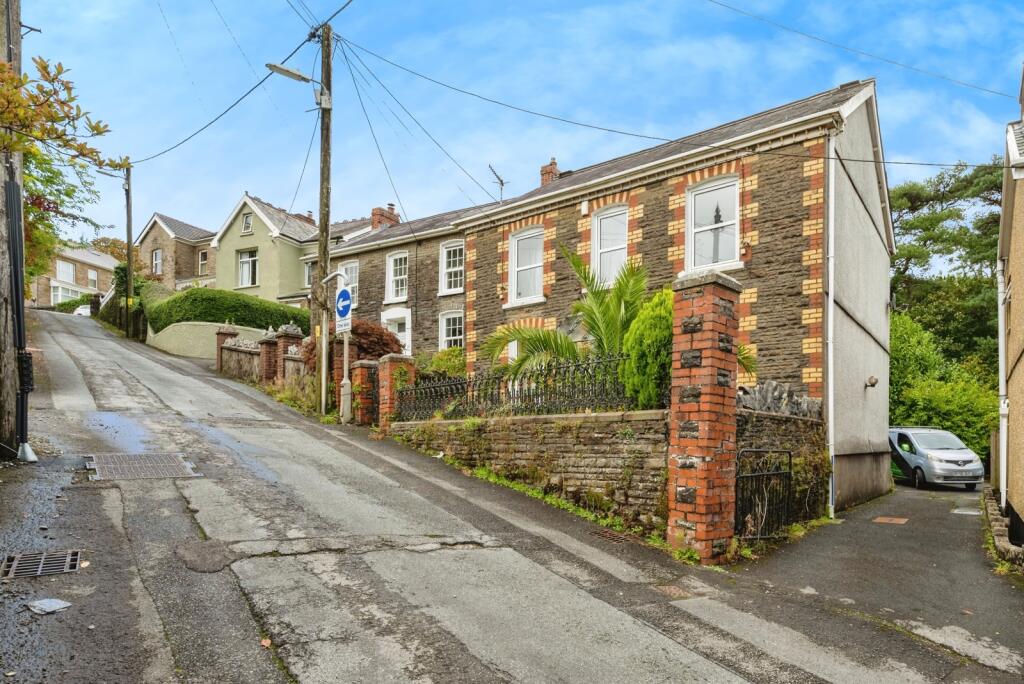 Main image of property: Tanywern Lane, Ystalyfera, Swansea, Neath Port Talbot, SA9