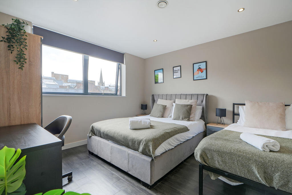 Apartment in Sheffield - View 4