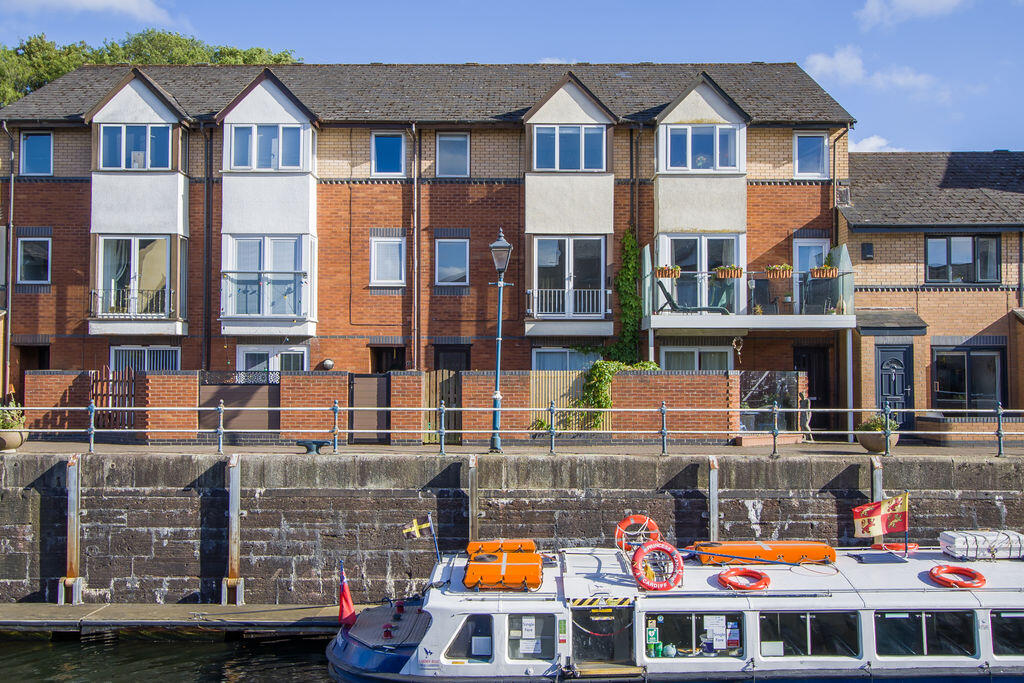 Main image of property: Plas St. Pol De Leon, Penarth