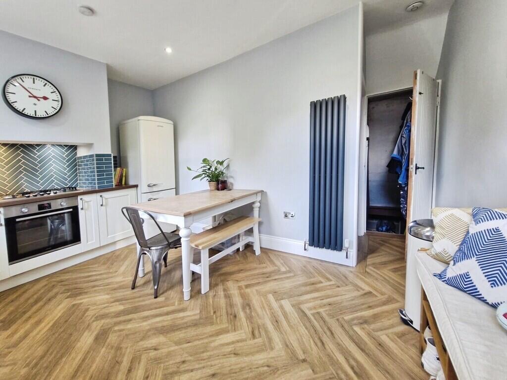 House in Leeds - View 5