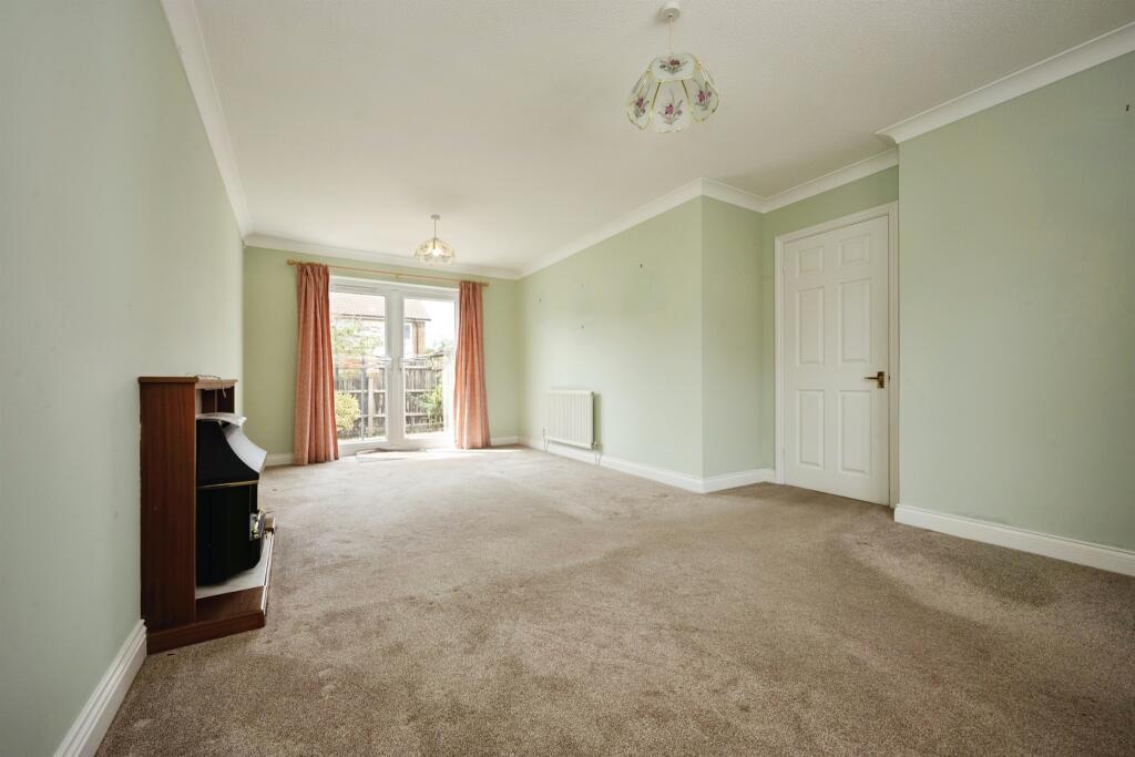 House in Sandy, Beeston - View 3