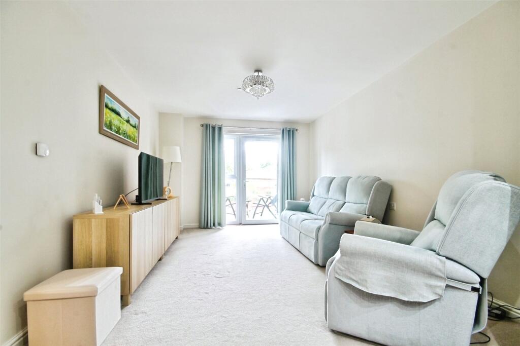 Apartment in Chester-le-Street, South Pelaw - View 3