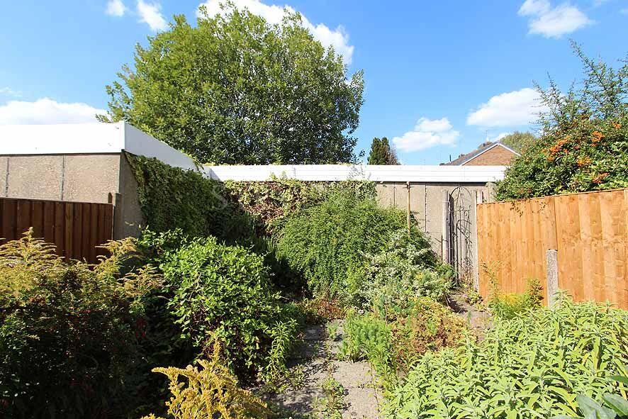 Telford Gardens, Merry Hill, Wolverhampton, WV3 photo 2