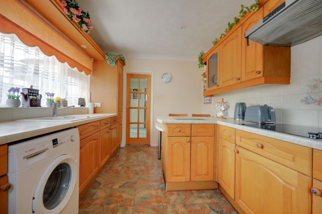 House in Redhill - View 5