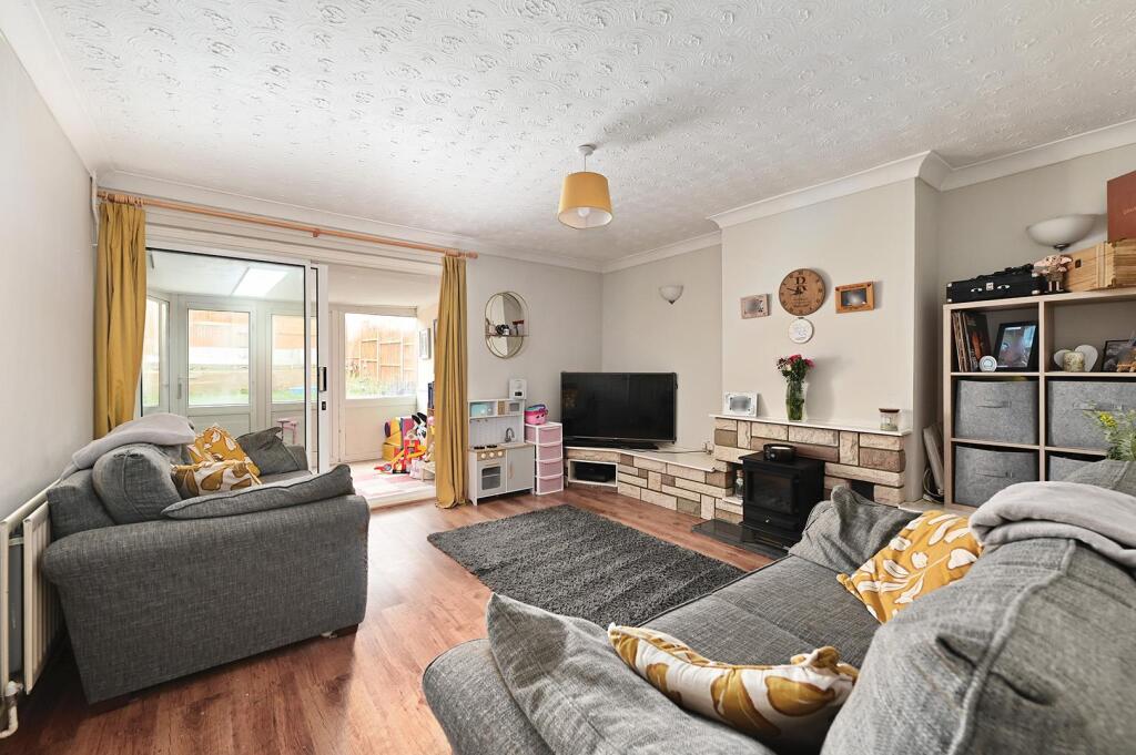 House in Basingstoke and Deane, Winklebury - View 4