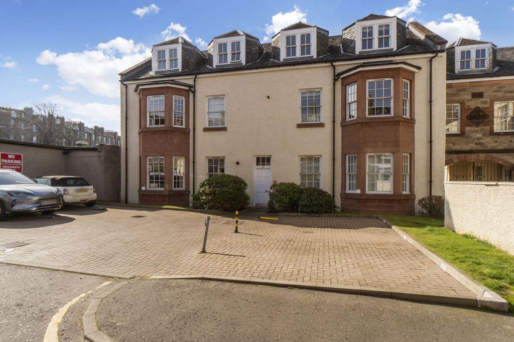 Main image of property: 20/6 Hailes Street, Edinburgh, EH3 9NF