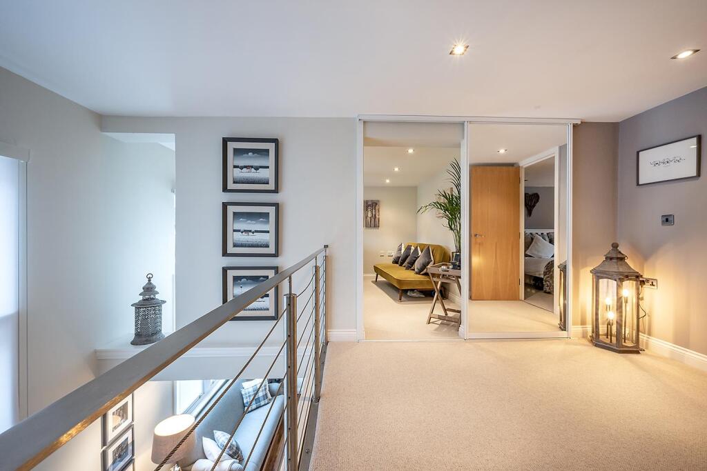 Apartment in Warwick, Royal Leamington Spa - View 3