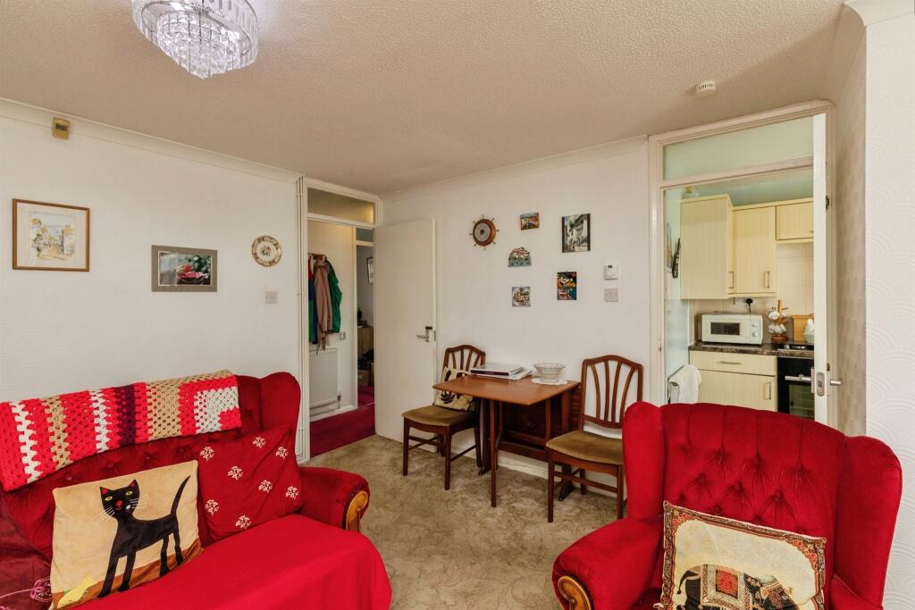 House in Bristol - More